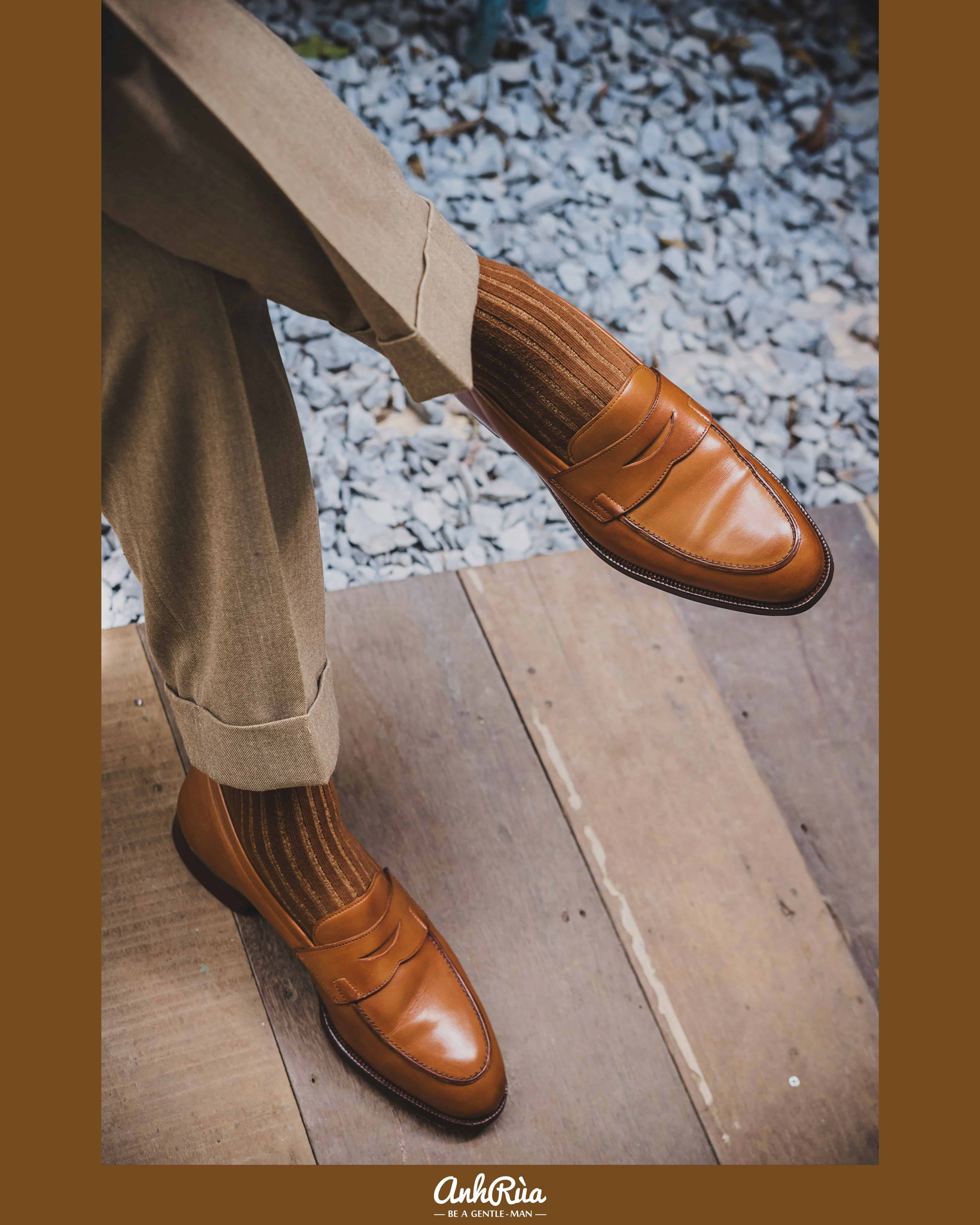 NẾP NHĂN DA CỦA GIÀY TÂY: ĐIỀU HIỂN NHIÊN VÀ CÁCH KHẮC PHỤC