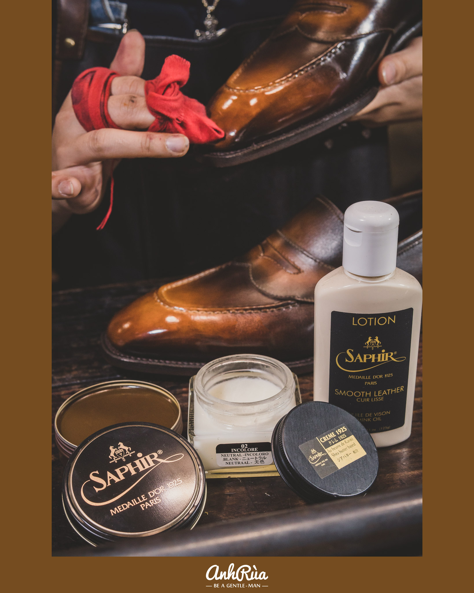 XI ĐÁNH GIÀY: KHÁC BIỆT GIỮA KEM DƯỠNG, XI KEM VÀ XI SÁP